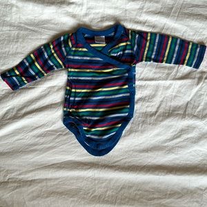 Hanna Andersson 12-18mo side snap bodysuit